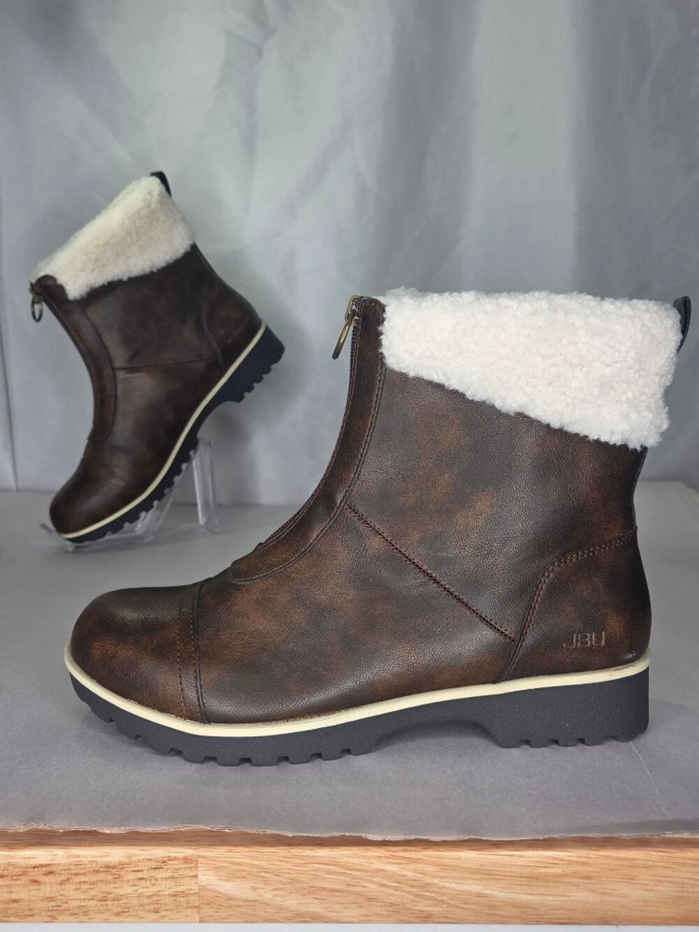 JBU Brynn Water Resistant Zip-Front Cozy Booties, Size: 9.5 M